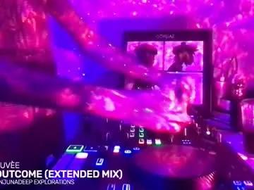 Discover sexy camwhore Alien8720 alien8720 from Chaturbate