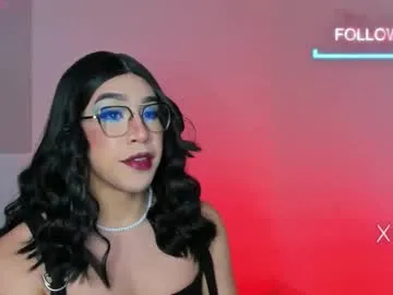 alonehazel — First cum  :heart2 [620 tokens left] // #femboy #hairy #smoke #mistress #shy