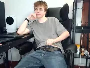 Try 21 years old bobby72738 from Chaturbate bobby72738 from Chaturbate