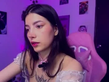 cami_mila99 — CrazyTicket: surprice show  | TICKET PRICE: 200