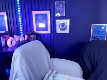 carmensoft — Make me smile with your attention  #nonude #pantyhose #mature #milf #natural [515 tokens remaining]