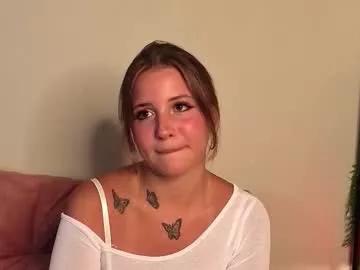 ceceliapidcock from Chaturbate