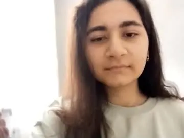 clairepittsenbarger — GOAL: show tummy ^^Facts about me: I'm just #18 #natural #teen girl who is #new to here, pretty #shy , drawing & coocking [44 tokens remaining]