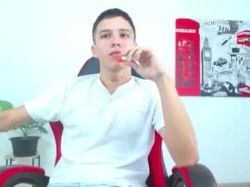 Checkout Chaturbate's Cumandres cumandres from Chaturbate