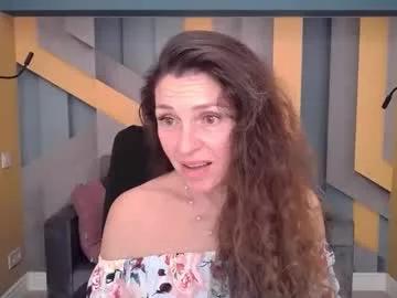 ellalongs from Chaturbate