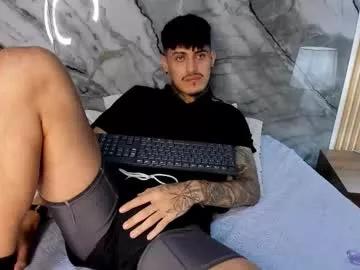 enzorodriguezz from Chaturbate