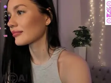 esme_runn on Chaturbate