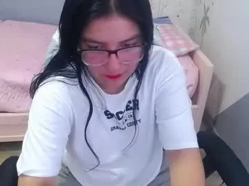 eva_smit_t — Goal: oil in my body #bigboob #tomboy #glasses  #curvy #hairypussy - Next Goal: flash anus