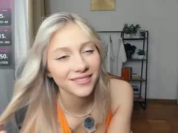 Checkout Chaturbate's Glossybabe_ glossybabe_ from Chaturbate