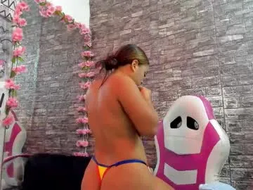 karoll__sex — GOAL: naked and rub pussy in doggy [44 tokens remaining] Welcome to my room! #18 #bigboobs #milk #anal #bigass