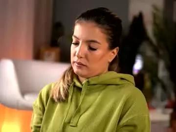 Masturbate to cute escort Kellymathews kellymathews from Chaturbate