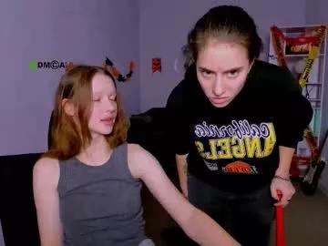 Checkout sweet stripper Khloebeauty khloebeauty from Chaturbate