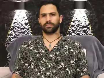 leo_diaz01 — SHOW CUM! Welcome to meet the best cock in the place  #bigcock #muscle #feet #master #cum [2367 tokens remaining]