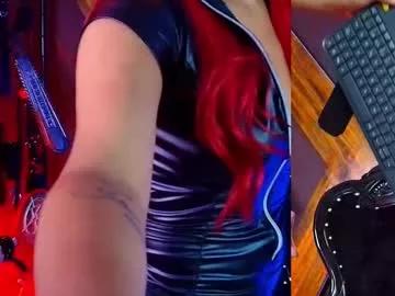 liah_slabv_bdsm from Chaturbate