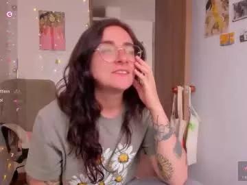 Watch 27 years old linda_giggle from Chaturbate linda_giggle from Chaturbate