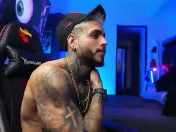 logan_hugh8 — 'CrazyTicket': SHOW EXPLICIT Type /cmds to see all commands.