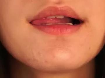 Discover 18 years old loiskapoi from Chaturbate loiskapoi from Chaturbate