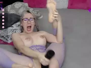 lovelybutterfly on Chaturbate 