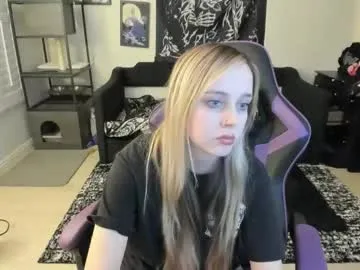 luna_lovelyy — #skinny #blonde #nude #anal