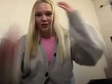 magdaleithiser — Goal: show heart |hey I'm new here, my name is Molly| #shy #new #cute #teen #18 [0 tokens remaining]