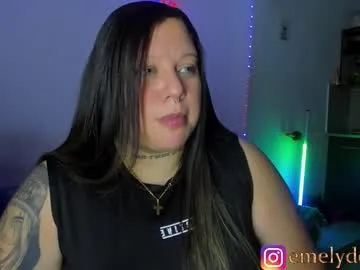 mariana_smittt — Let's play with my pussy   #lesbian #bigass #bbw #tomboy #latina [1122 tokens remaining]