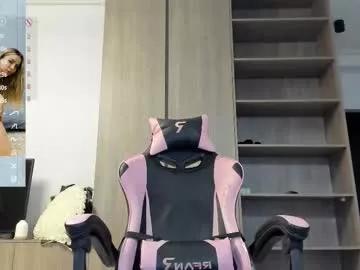 Explore Megan_ros_, she wants to masturbate for you megan_ros_ from Chaturbate