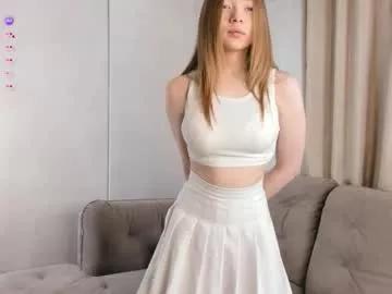 Explore Megansuns, she wants to masturbate for you megansuns from Chaturbate