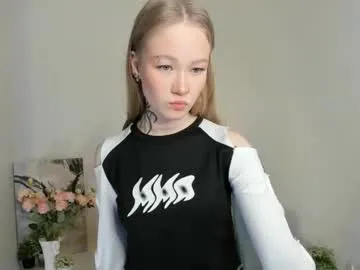 melodievejar — suck fingers  [69 tokens left] Glad to see you in my room today we choose my favorite pattern in Lovense #lovense #young #smalltits #18 #blonde