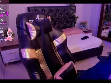 merolinegp — #german #skinny #c2c #anal #party @GOAL show flash tits + jumping [4 tokens remaining]