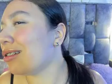 mia_roux13 — GOAL: destroy your throat [29 tokens remaining] show saliva #braces #saliva #bj #deepthroat #longtongue