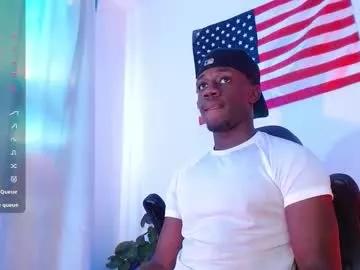 Try hot model Mylowallacee mylowallacee from Chaturbate