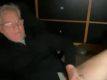 Chaturbate naughtydaddyla is Freechat naughtydaddyla — #c2c #daddy #edging Be generous and have fun