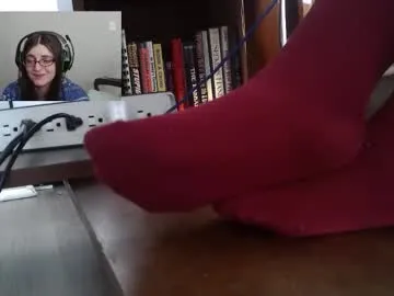 nyctophilic — Earn my attention [IGNORING STREAM until goal is completed] [9562 tokens left] #findom #feet #fetish #socks #voyeur