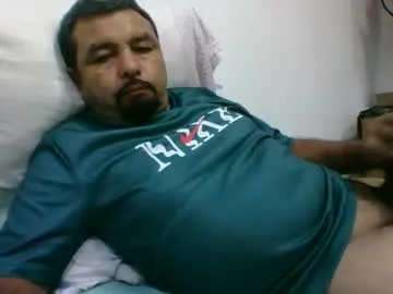 oscarjhe3512 — Freechat on Chaturbate