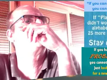 r_2d2_ from Chaturbate