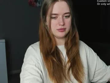 robert_lisa — GOAL: Hot ticket show [2990 tokens remaining] For a custom video, write in a private message! Cost 2000 tokens  #young #bigboobs #pvt #lovense #joi