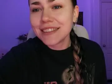 sadierenee96 — GOAL: taste myself [332 tokens remaining] type/menu 50-random lvls 4-6 200->ultra-high 2mins  350->ultra-high 3mins  let's #cum . #lovense #hairy #natural #squirt