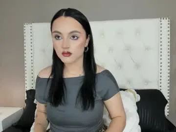 salma_soul_ — New Girl Energy... Come Play With Me  - Goal: Smile close to cam [5 tokens left] #new #blowjob #curvy #c2c #bigboobs