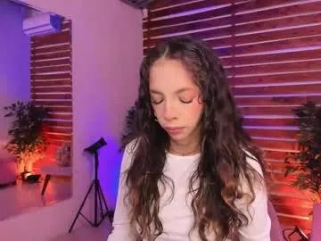 Try hot escort Sapphire_venus sapphire_venus from Chaturbate
