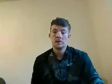 sixpackmac1 — Freechat on Chaturbate