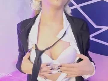 soni_ponwoo from Chaturbate