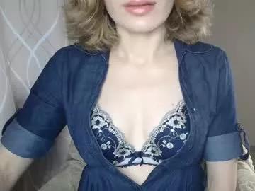 sophiemisss from Chaturbate
