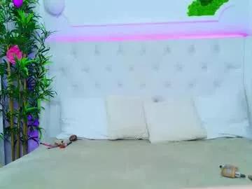 Slutty Taahiraarabian wants you to fuck their body now taahiraarabian from Chaturbate