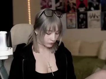 traharaaa — GOAL: full naked Ariana [1000 tokens remaining] I'm skipping shool to play with you ) #bigboobs #new #teen #natural #lovense