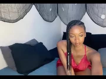 trixie_luv from Chaturbate
