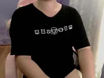 Checkout Chaturbate's Urwildslutty17 urwildslutty17 from Chaturbate