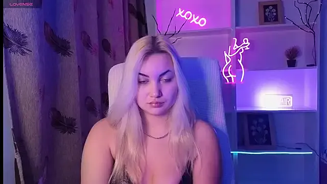 adrelaxina on StripChat