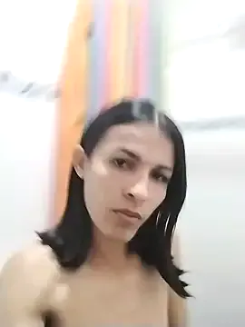 Aisha_hotts777 — show the hole 1 minute