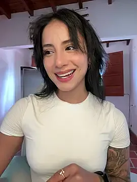 Ale_Lewis from StripChat