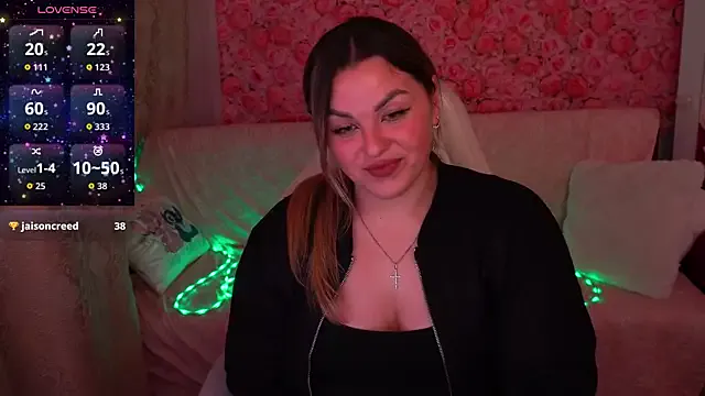 AlissyaGrayy — topless bubs